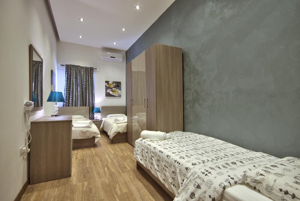 Villa Gaia - Sunset Views, Indoor Heated Pool, Sauna And Games Room Mellieħa Exterior foto